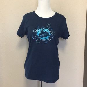 Hawaii t-shirt with dolphin and rhinestones